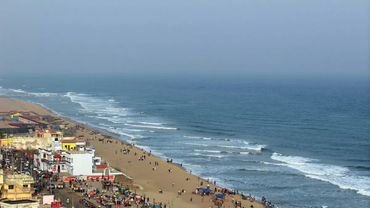 अब ओडिशा में लीजिए गोवा जैसे Beach का मजा; तटीय क्षेत्र के शहरों को विकसित करेगी सरकार