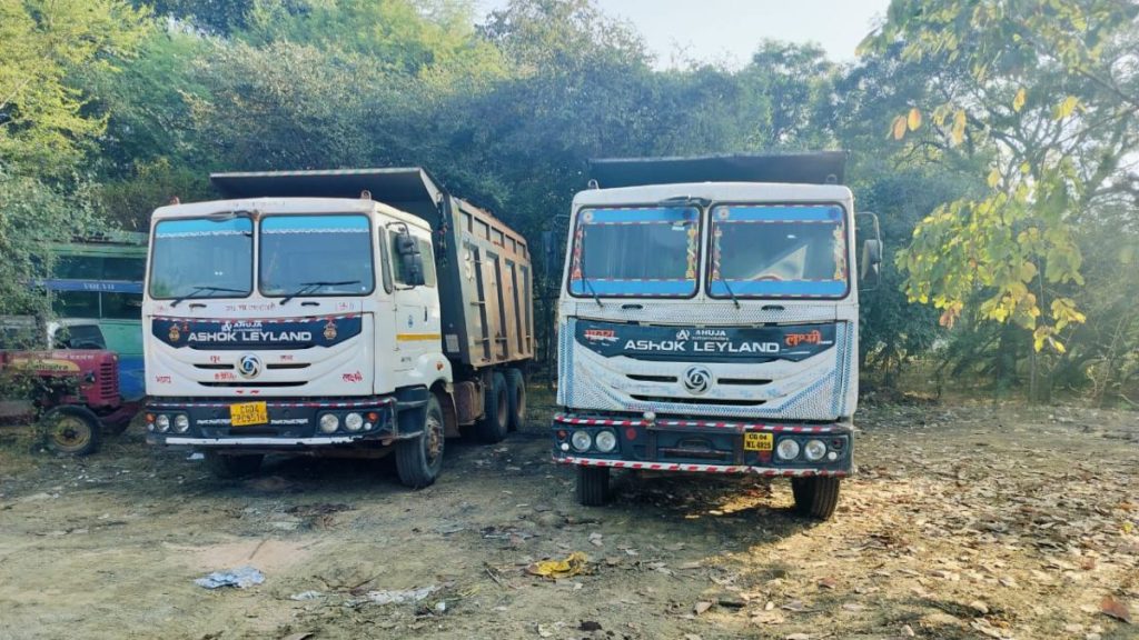 ACTION;अंधाधुंध रायल्टी चोरी के बीच खनिज अमले की दबिश, 21 गाडियां जब्त