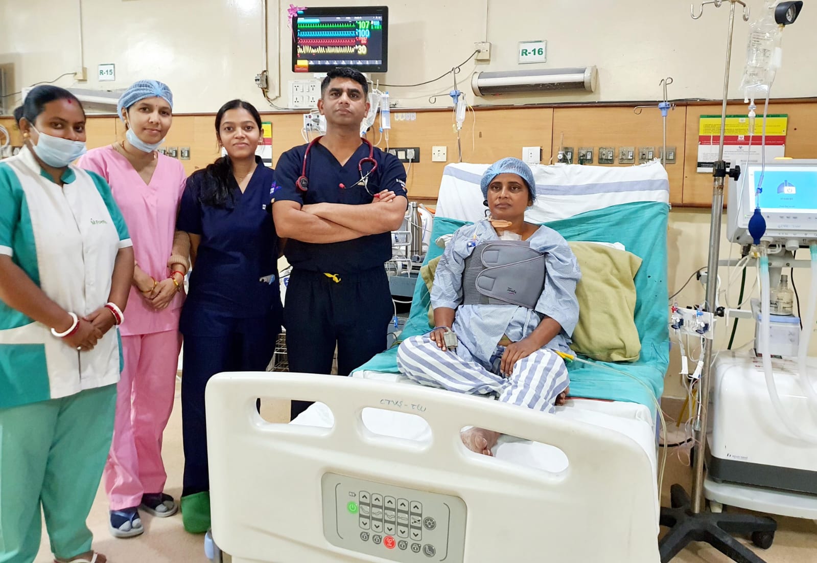 HEALTH;50 वर्षीय महिला की ओपन हार्ट सर्जरी, हार्ट में टाइटेनियम से बना मैटेलिक प्रोस्थेटिक वाल्व लगाया गया