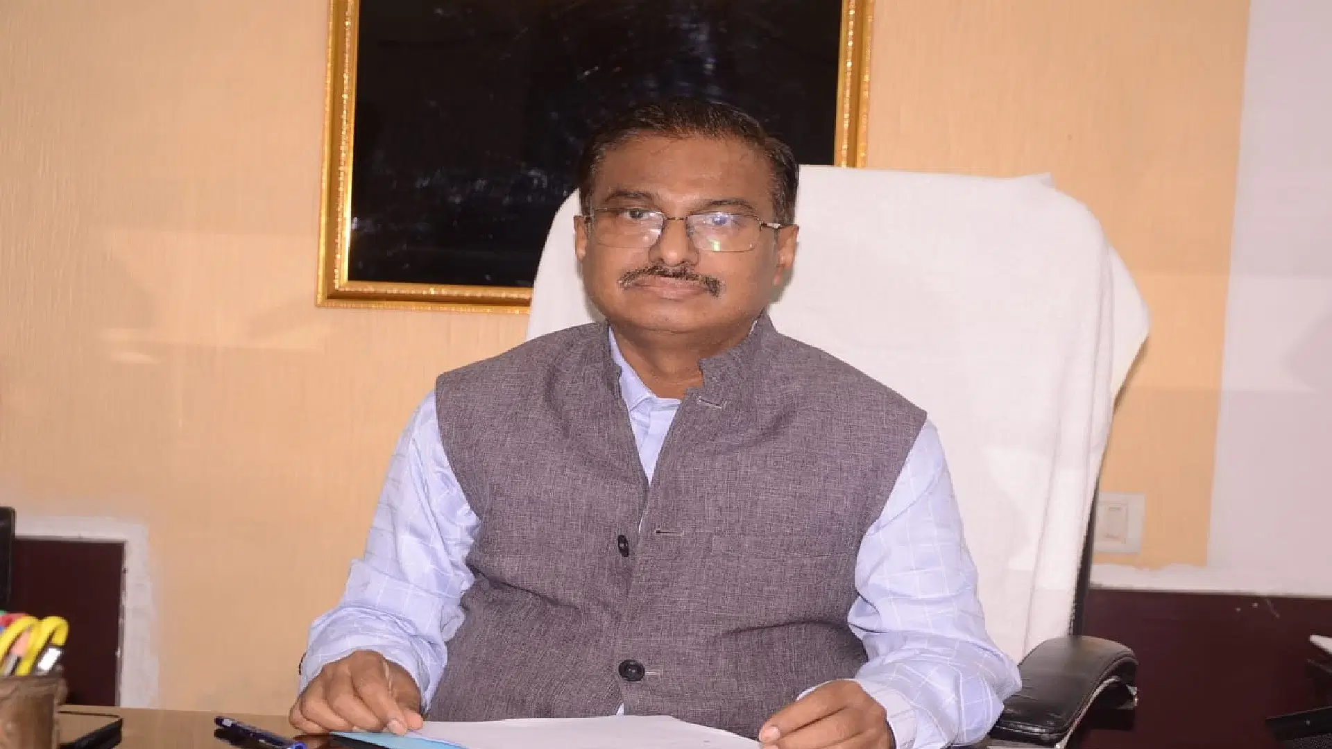 MEETING;रायपुर संभाग आयुक्त महादेव कावरे करेंगे कलेक्टरों के साथ बैठक,भारतमाला घोटाले पर होगी चर्चा