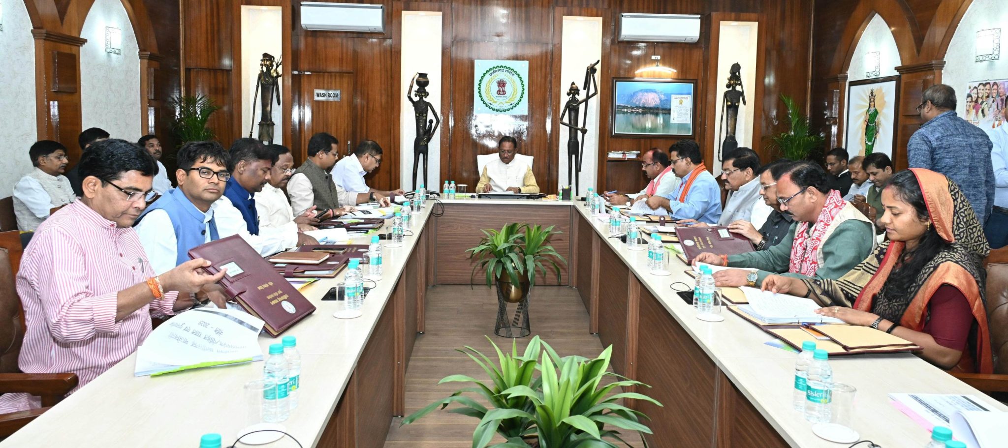 CABINET; मानसून सत्र से पहले युवाओं के लिए नई नीति,  साय सरकार ने लिए 12 बड़े फैसले 