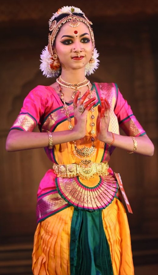 FESTIVAL;महाराष्ट्र मंंडल के भरतनाट्यम महोत्सव में संत ज्ञानेश्वर स्कूल की अदिति प्रथम