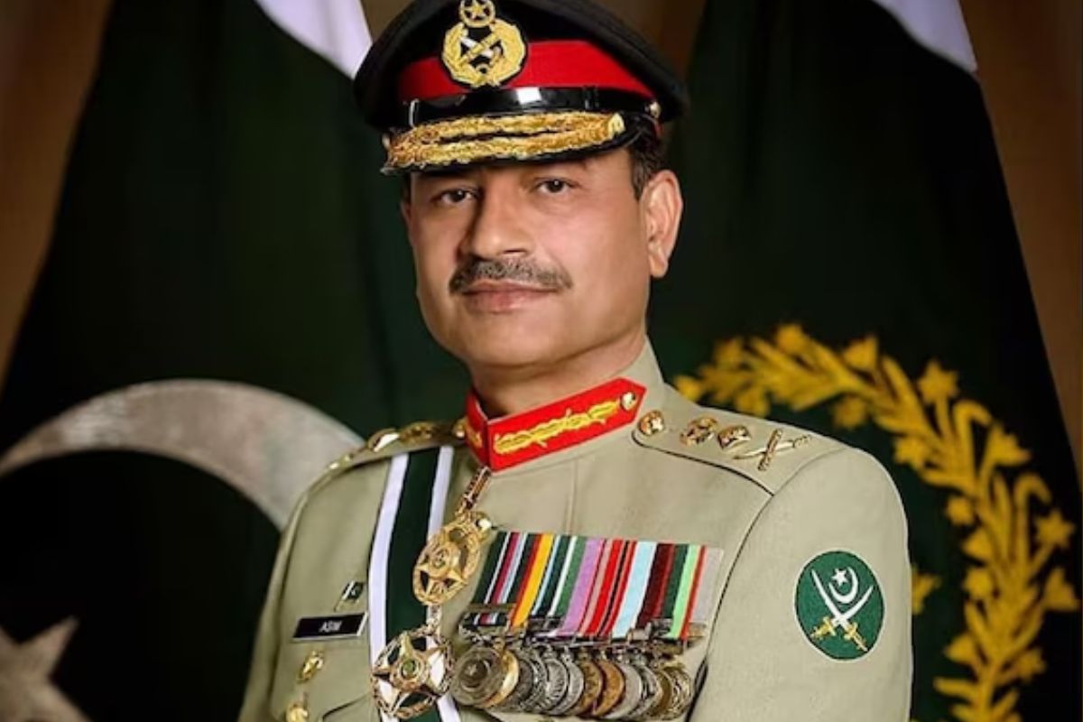 TERROR;आज की रात कत्ल की रात…खौफ में पाकिस्तान, उधर जनरल मुनीर देश छोड़कर भागे! इधर जयशंकर ने कसा शिकंजा