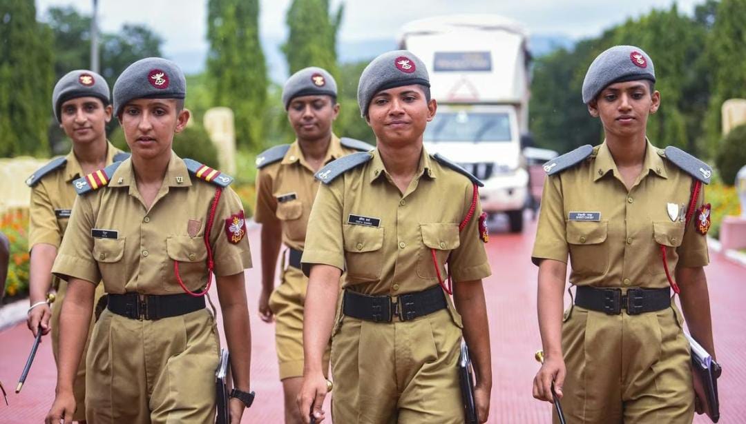 NDA; राष्ट्रीय रक्षा संस्थान की 17 जाबाज़ युवतियां