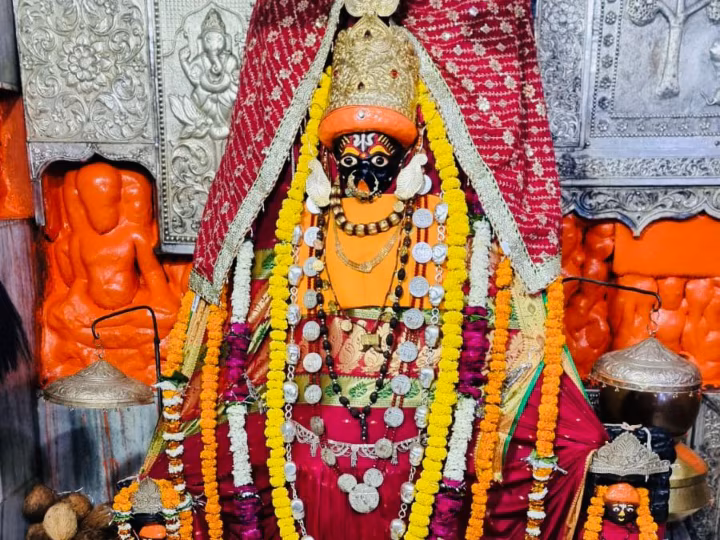 NAVRATRI;महामाया मंदिर में आगामी नवरात्रि के मनोकामना ज्योति शुल्क जमा होना प्रारंभ-पंडित झा