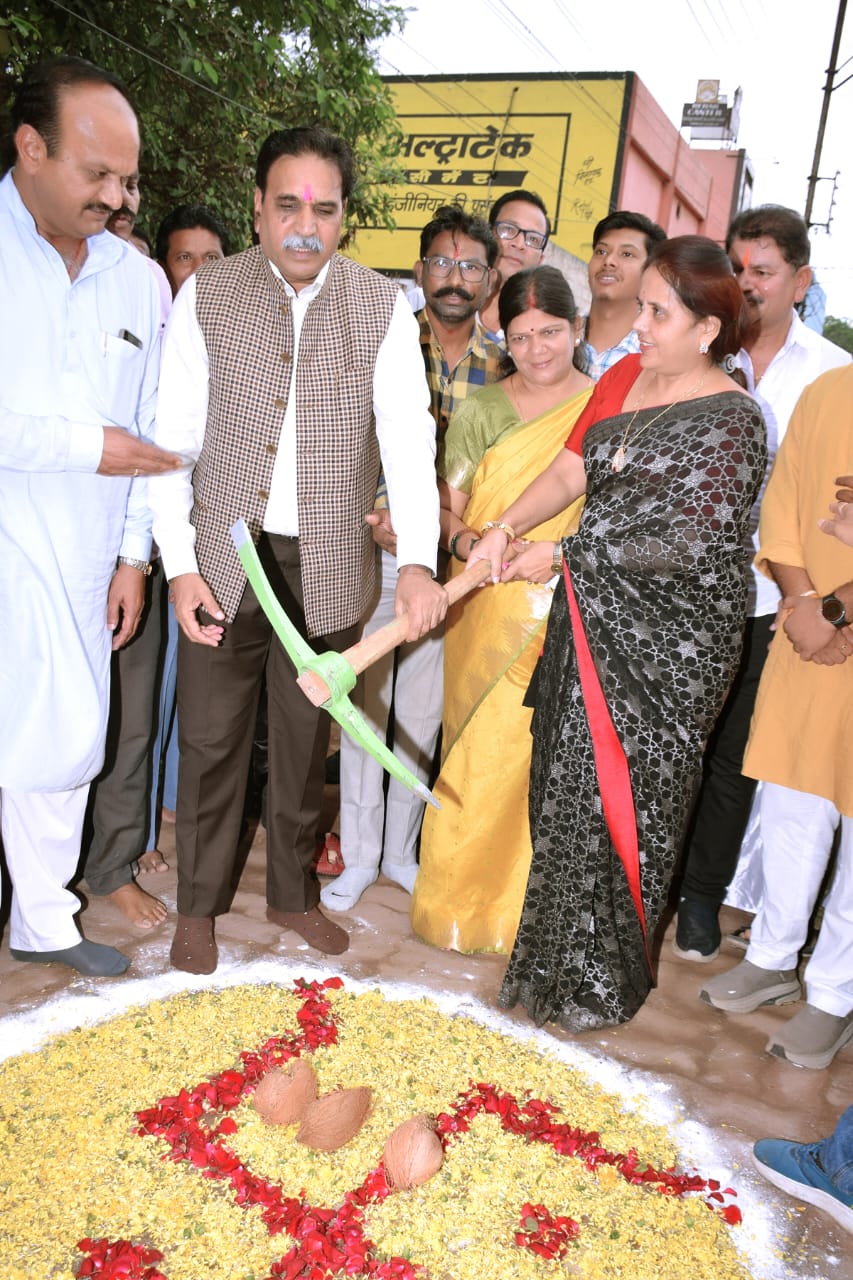 RMC;अंडरग्राउंड वायरिंग होने से रायपुरा चौक का होगा चौड़ीकरण,सर्विस लेन के 400 मीटर हिस्से में बनेगी फोरलेन सड़क