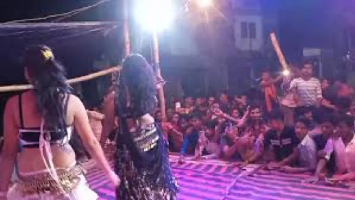 CRIME; पुलिस की वॉर्निंग के बाद भी मानव तस्करी जारी,आर्केस्ट्रा में नाच गान कर रही हैं छत्तीसगढ और उडीसा की लड़कियां