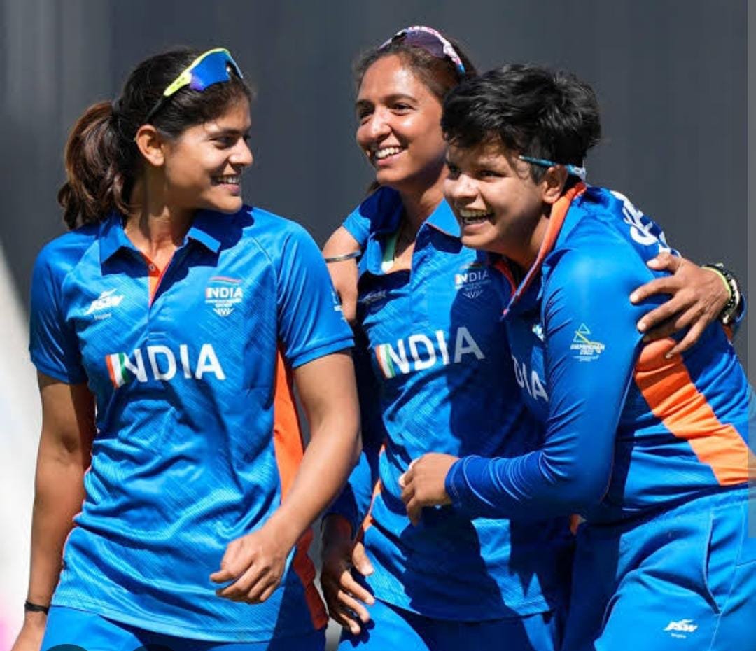 CRICKET; भारतीय महिला क्रिकेट टीम ने इंग्लैंड में रचा इतिहास