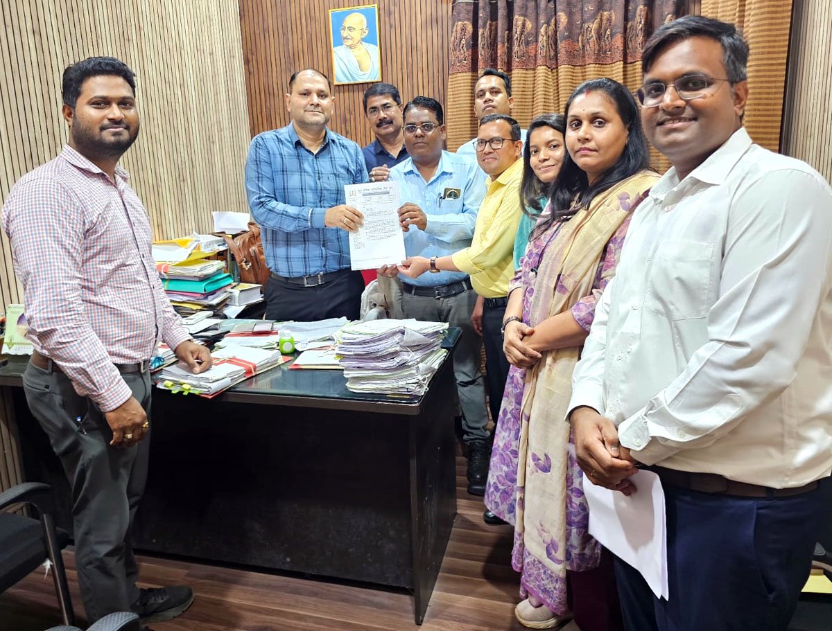 STRIKE; तहसीलदारों-नायब तहसीलदारों का चरणबद्ध प्रदर्शन 28 से, सरकार के सामने रखी 17 सूत्रीय मांग…