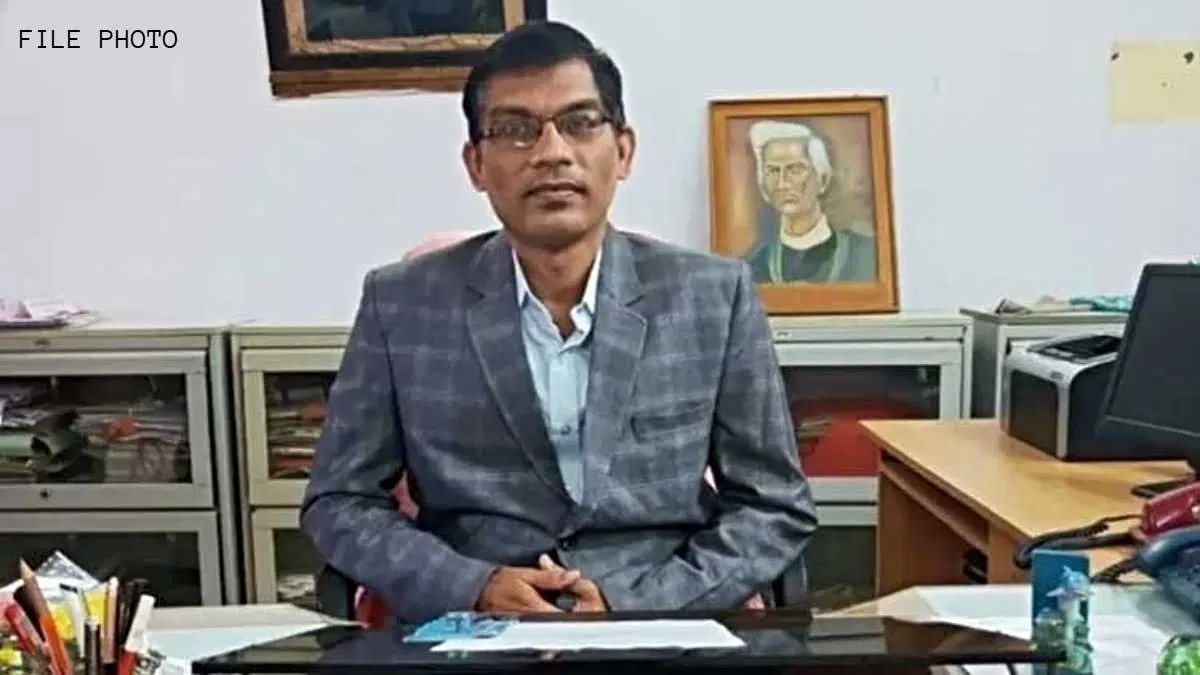 HARASSMENT; सहायक प्रोफेसर के बाद फकीर मोहन कॉलेज के निलंबित प्रिंसिपल दिलीप घोष भी गिरफ्तार