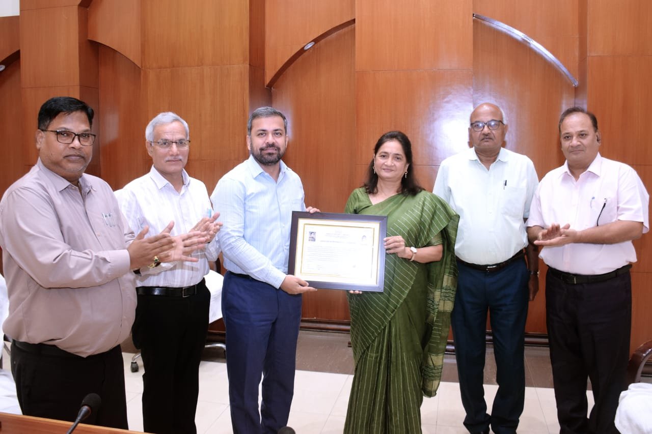 ELECTRICITY; ईंधन अधिभार में कमी आने से इस महीने कम बिजली बिल देंगे उपभोक्ता,ऊर्जा प्रभार में 1.44 प्रतिशत की छूट