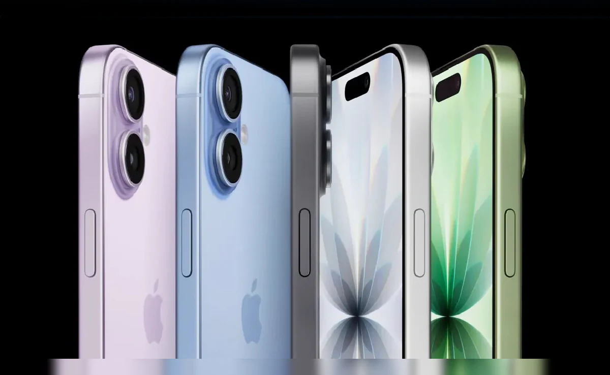 IPHONE 17; सिर चढ़ा आईफोन 17 खरीदने का भूत! सैकड़ों लोगों की लगी भीड़, हालात हुए बेकाबू