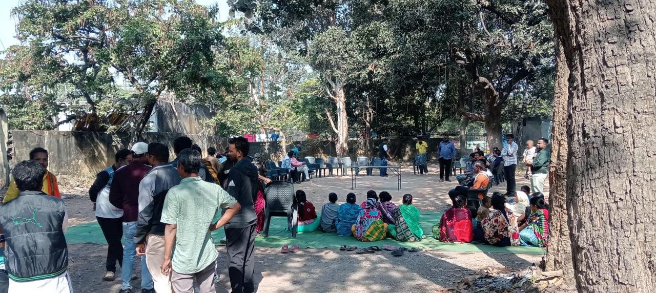 PROTEST; दुर्गा नगर झुग्गी बस्ती को बचाने एकजुट हुआ गाड़ा समाज,पहले आवेदन-निवेदन,नहीं तो करेंगे आंदोलन