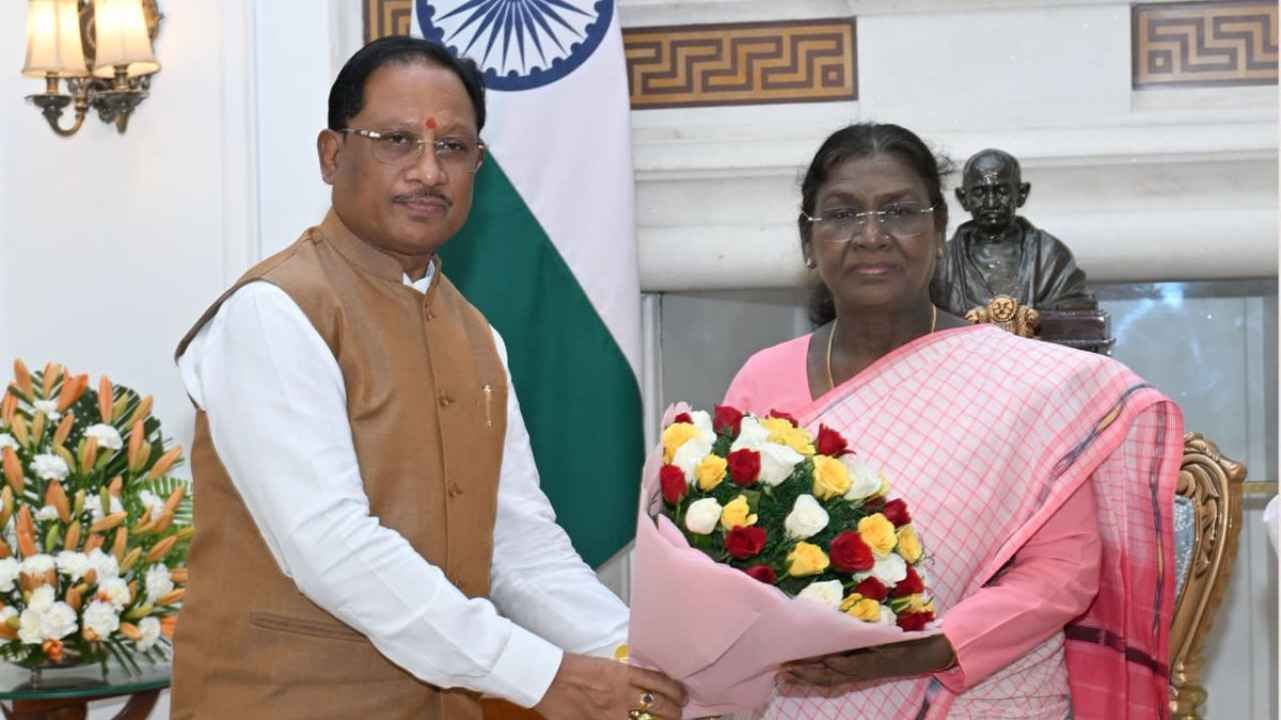 PRESIDENT; आज जशपुर आएंगी राष्ट्रपति द्रौपदी मुर्मू, सड़क मार्ग से झारखंड रवाना होंगी, CM साय भी कार्तिक जतरा में होंगे शामिल