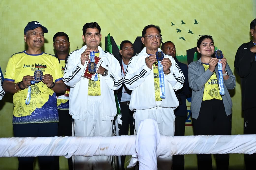 MARATHON;अबूझमाड़ पीस हाफ मैराथन-शांति,विश्वास और विकास का सामूहिक दौड़,सीएम साय ने दिखाई हरी झंडी