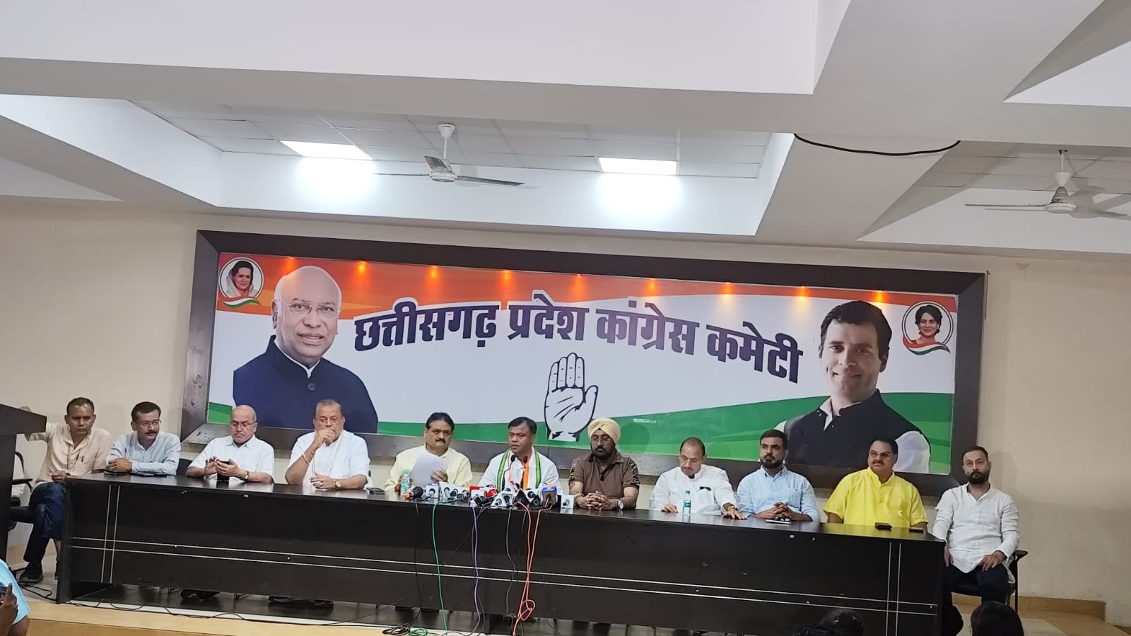 CONGRESS; निचले स्तर पर संगठन विस्तार जारी,दीपक बैज बोले-31 मार्च तक सांगठनिक ढांचा तैयार होगा