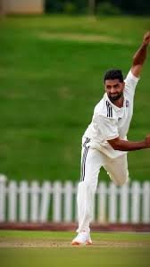 CRICKET;आकिब नबी को भारतीय टेस्ट टीम में शामिल करने की मांग तेज, BCCI ने दे दिया स्पष्ट जवाब