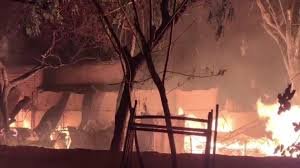 FIRE टिंबर मार्केट में भीषण आग! देर रात भड़की लपटों से मचा हड़कंप,करोंडों की सागौन लकडी खाक