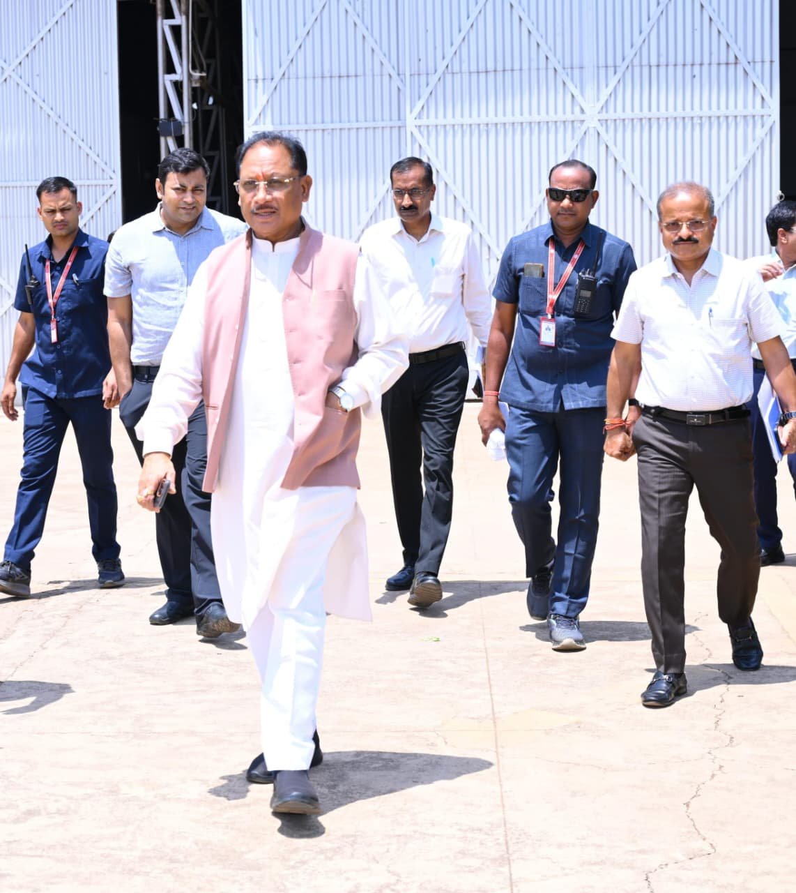 GOVT; सीएम साय ने गृह जिले जशपुर से की सुशासन तिहार की औचक शुरुआत, मुख्यमंत्री का पहला पडाव चंदागढ़ में, बरगद की छांव में सजी जनचौपाल