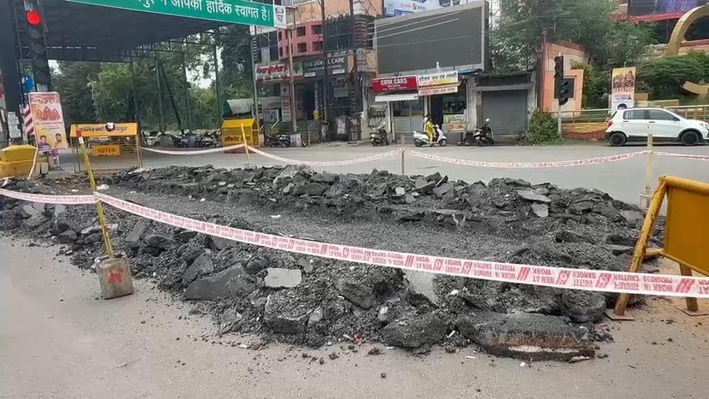 RMC;शहरवासियों की शिकायत पर संजय श्रीवास्तव भी उतरे सडक पर, चौराहों का निरीक्षण कर बोले- विकास कार्य से आम नागरिकों को सुविधा मिले, न कि अतिरिक्त परेशानी