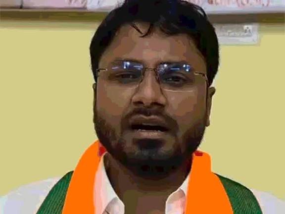 BJP; काकरोच प्रदर्शन के बाद छत्तीसगढ में युवाओं पर भाजपा- कांग्रेस की नजर, भाजपा ने शुरु किया सदस्यता अभियान