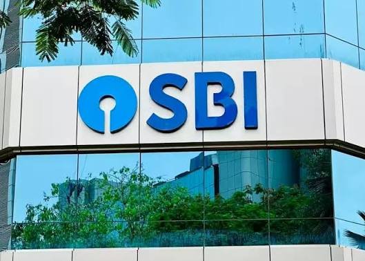 SBI JOBS;  ग्रेजुएट के लिए स्टेट बैंक में 9100 नई भर्ती, सबसे ज्यादा पद इन राज्यों में, आवेदन शुरू